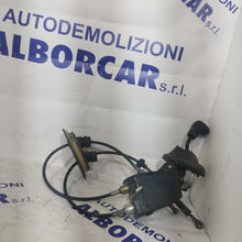 Carica l&#39;immagine nel visualizzatore di Gallery, Leva cambio Fiat Ducato Diesel Combi anno: 2000 con codice: 1331787080 (sf4)
