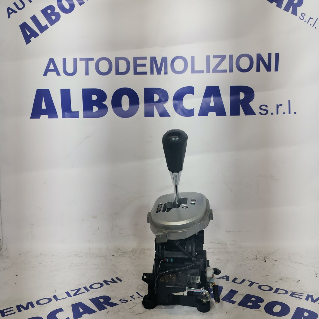 leva  cambio toyota yaris dal 2004  con codice: 89451-52020  compatibile con toyota corolla, aygo con peugeot 107 (sf4)