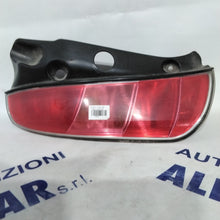 Carica l&#39;immagine nel visualizzatore di Gallery, fanale stop posteriore sinistro lancia ypsilon  anno 2003-2011 cod. 51753385
