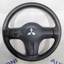 Carica l&#39;immagine nel visualizzatore di Gallery, Volante con airbag mitsubishi colt anno 2005 (3p)
