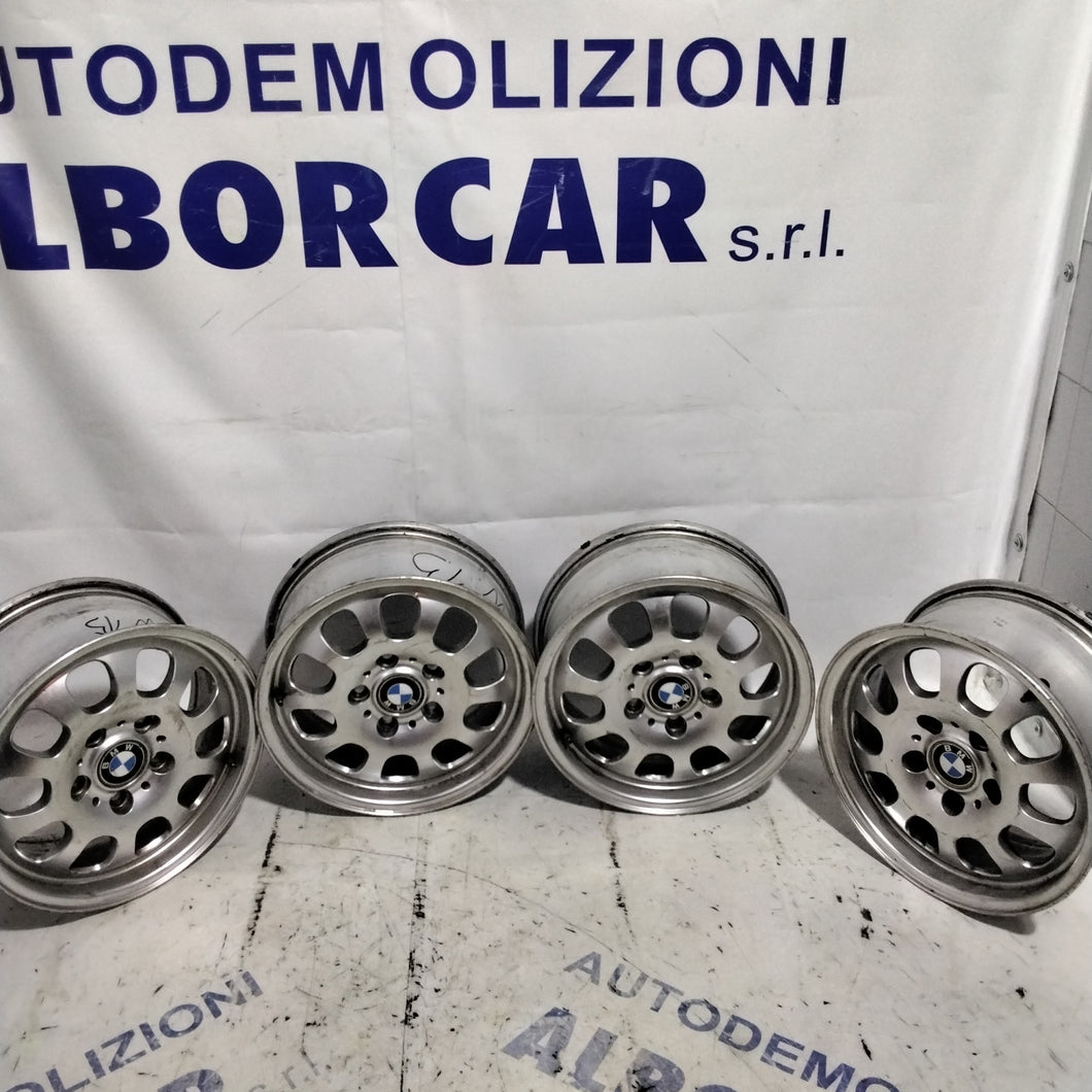 4 cerchi in lega 5 fori bmw 15 pollici