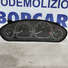 Carica l&#39;immagine nel visualizzatore di Gallery, Quadro strumento /contachilometri BMW Z3 2.0 benzina anno 1998 codice:62118381880
