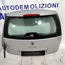 Carica l&#39;immagine nel visualizzatore di Gallery, Portellone posteriore renault megane anno 2005
