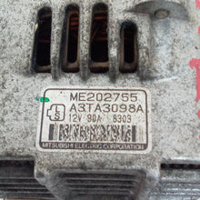 Carica l&#39;immagine nel visualizzatore di Gallery, alternatore mitsubishi pajero 2.8 diesel anno 1998 codice A3TA3098A
